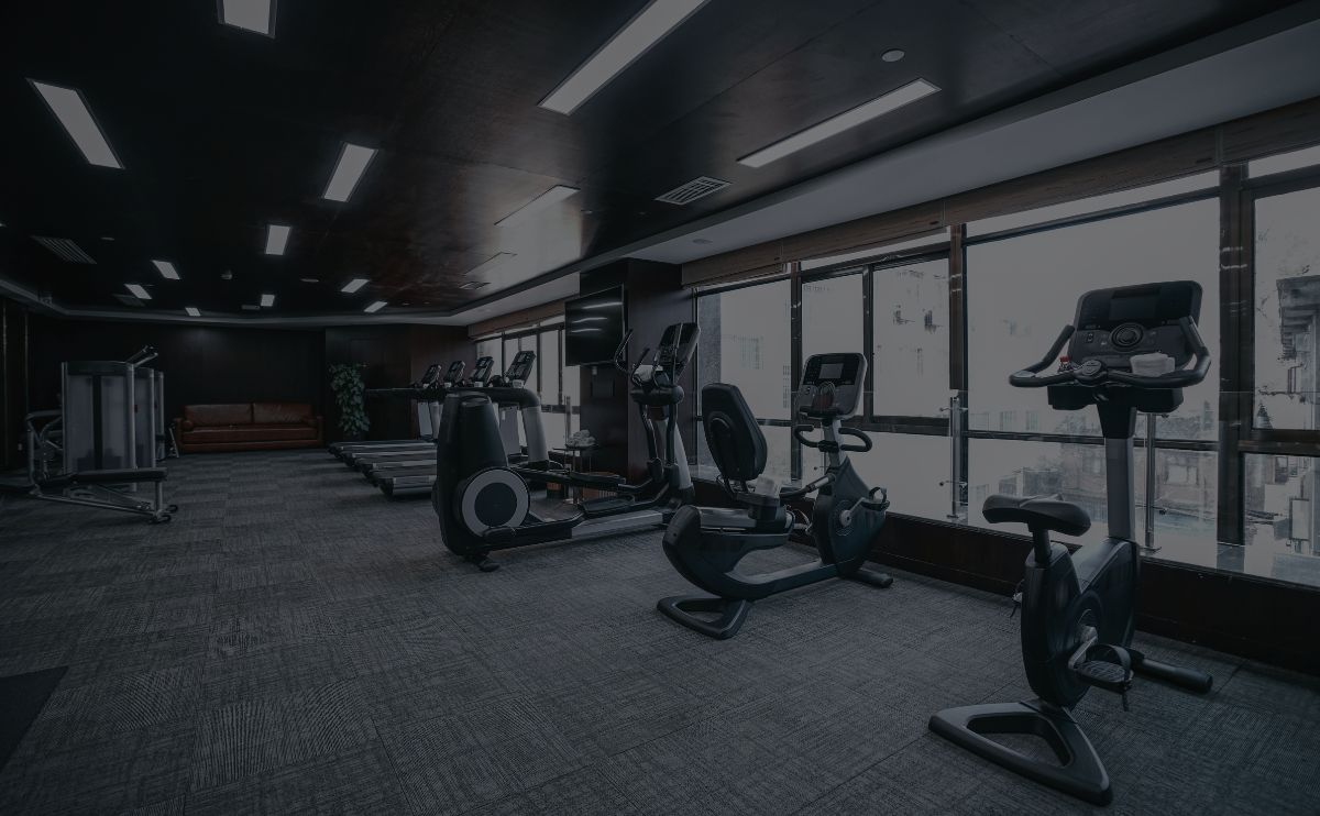 Máquinas de gimnasio ideales para conjuntos residenciales: guía práctica para elegir