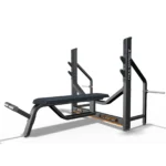 Banco recto con pernos